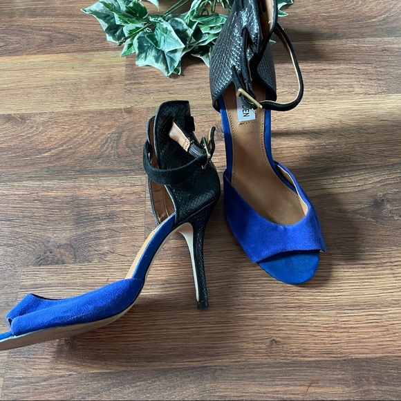 Steve Madden Shoes - Steve Madden step out heels 7.5 shoes Womens